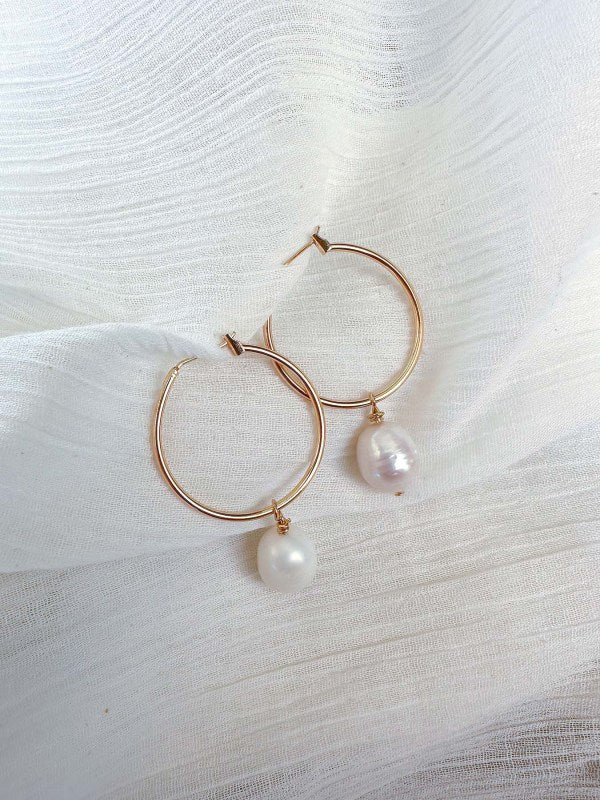 KELSI – Freshwater Pearls Hoops Earrings
