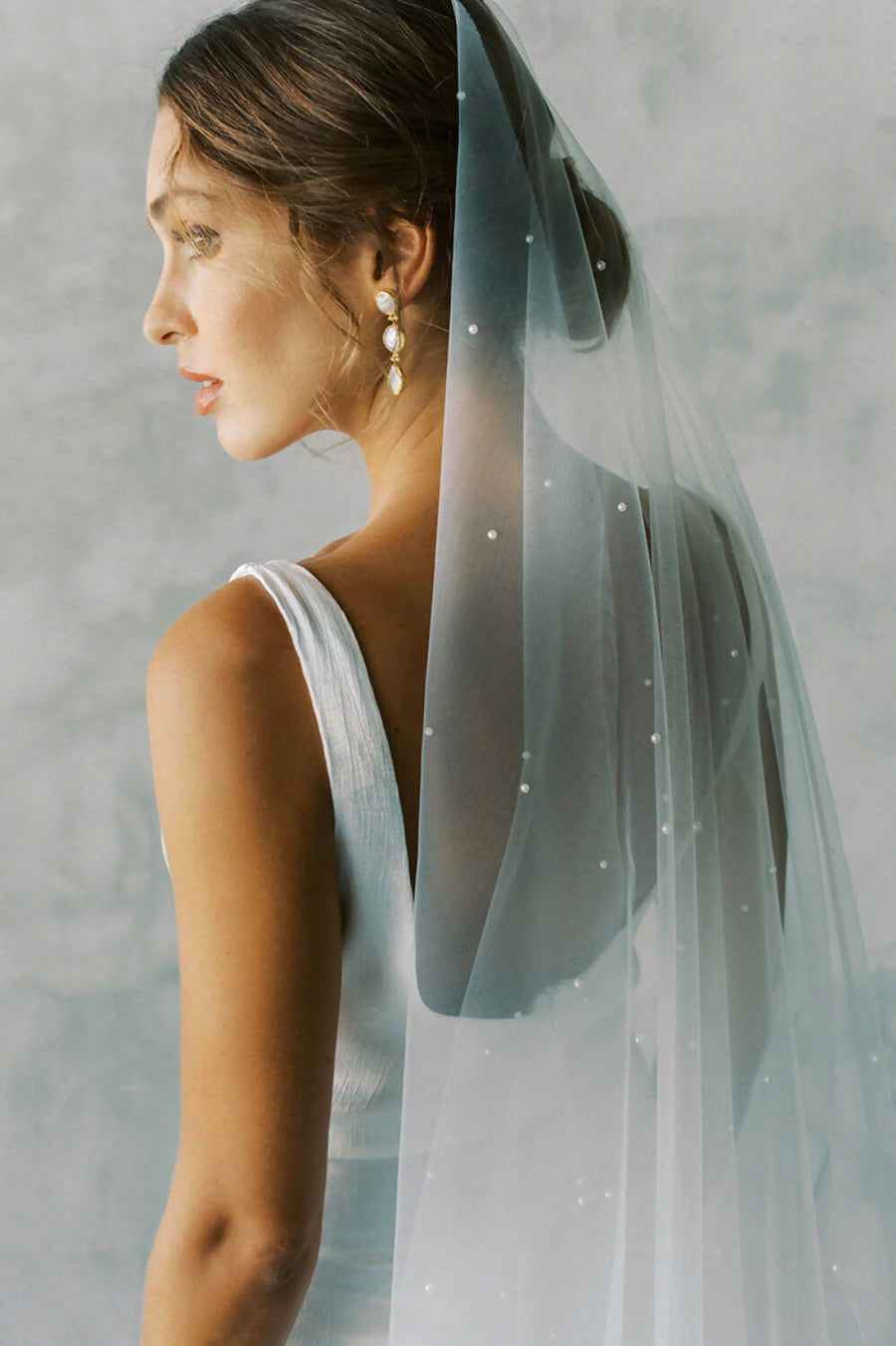 AVA I | One Tier Veil with Pearls