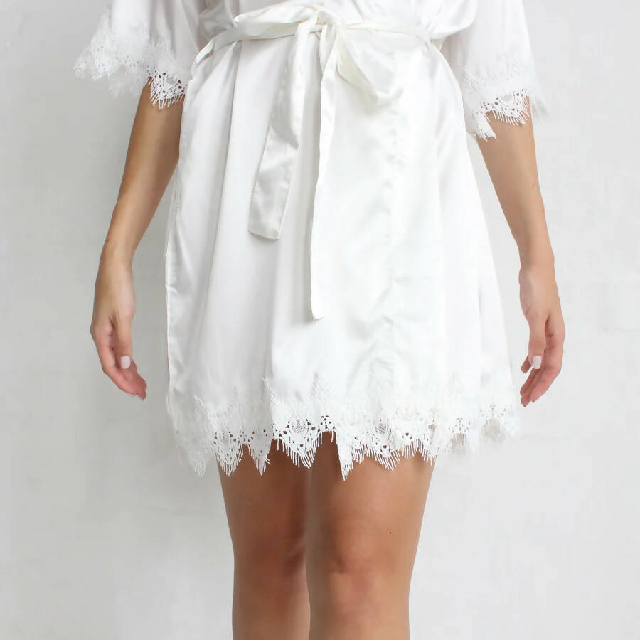 Lace Trim Bride & Bridesmaid Robes