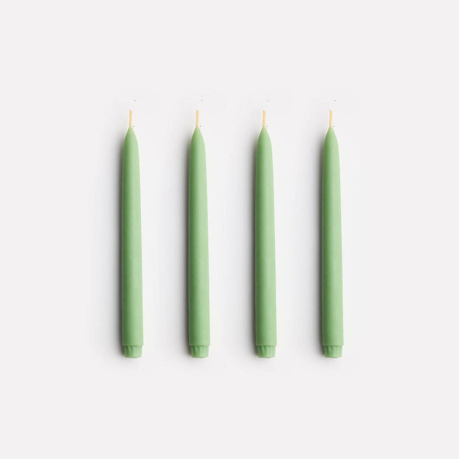 Twinkling Taper Candle Set in Green Bee