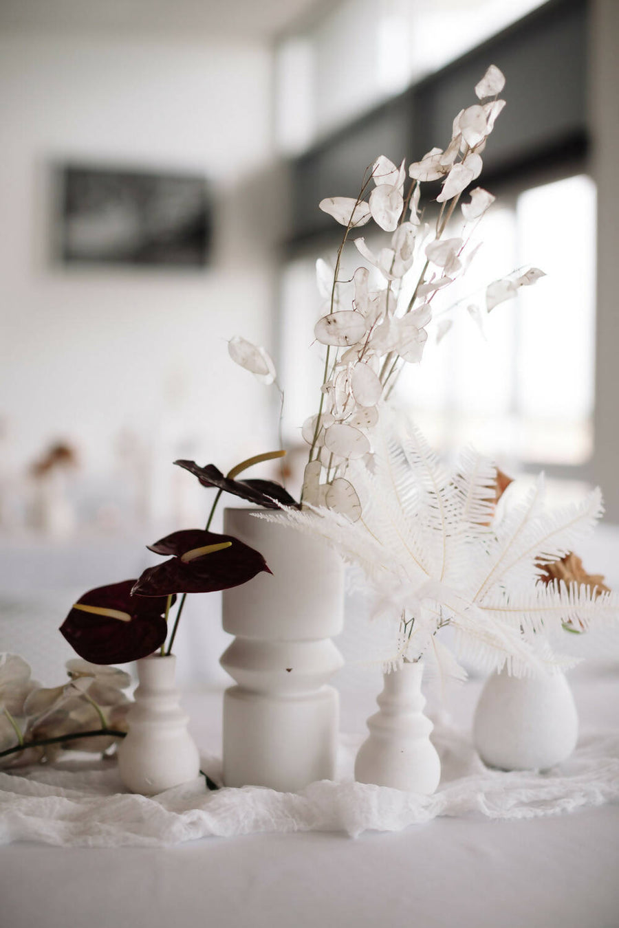 Holly Ceramic Vase Hire