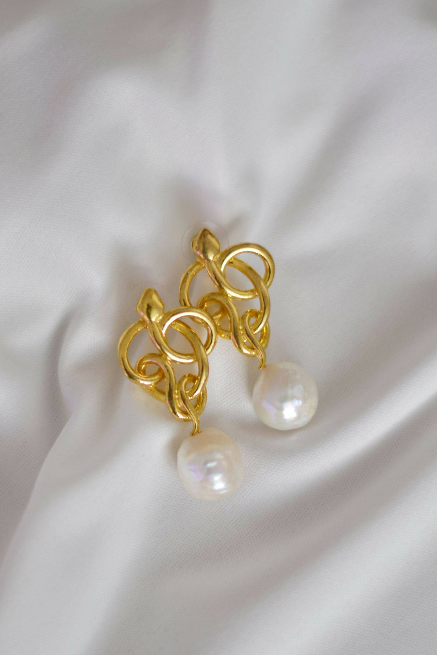 KAILANI | Pearl Earrings