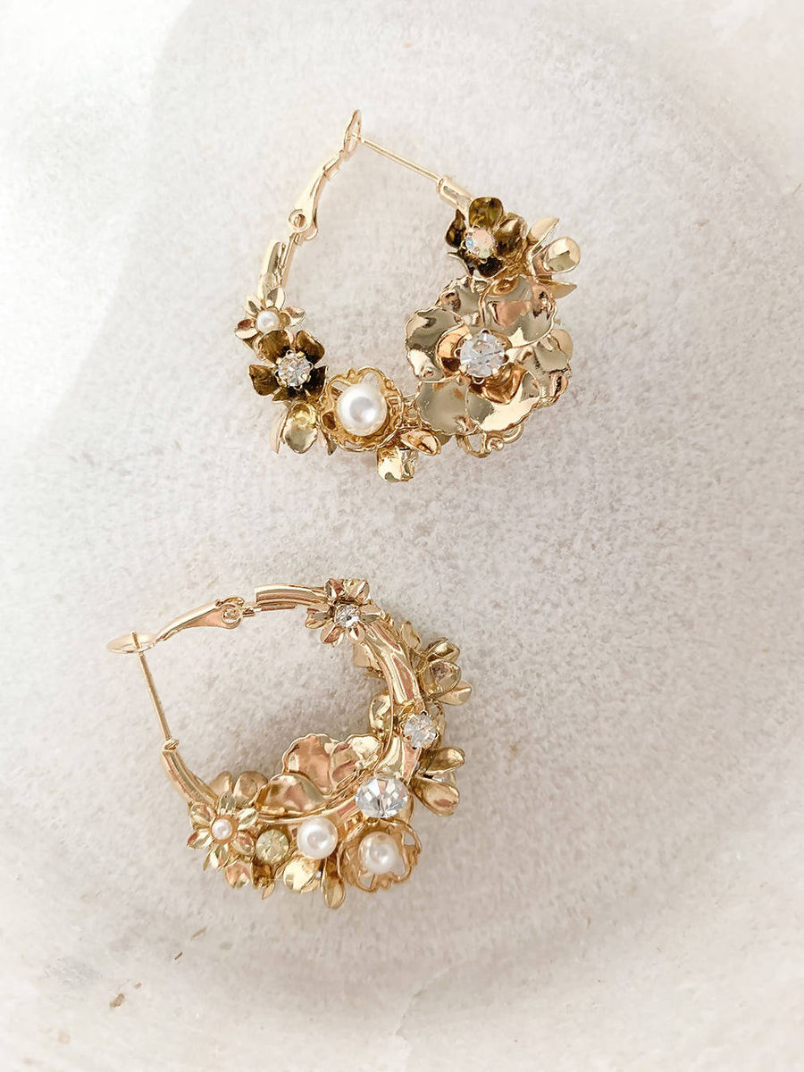 OLIVIA – Gold Flower Pearls Hoop Earrings