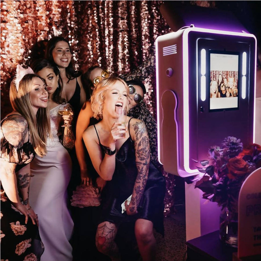 Tease Me - 3 Hour Photo Booth Package