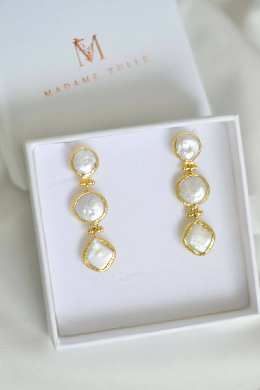 HAZEL | Pearl Earrings