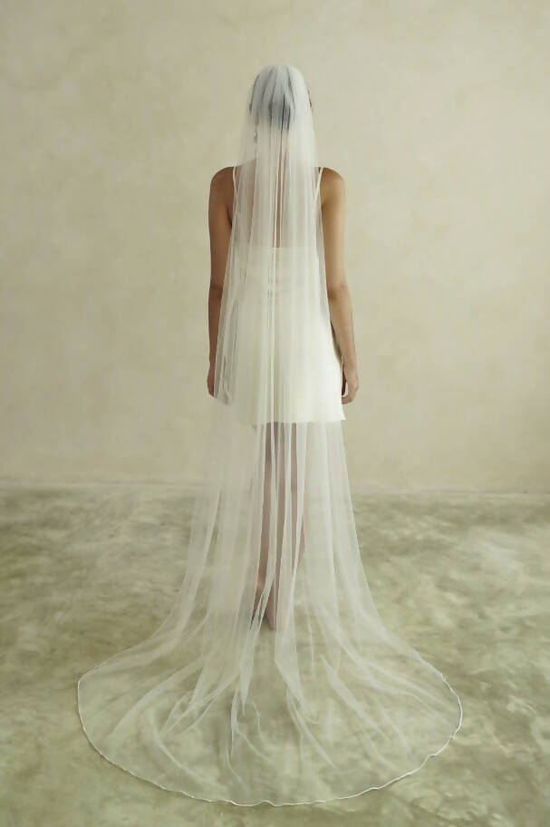 SINCLAIR I | Soft Tulle Veil with Soutache Cord Edging