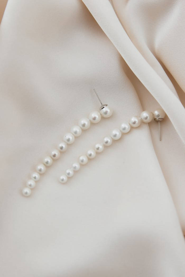 OLYMPIA - LONG PEARL CHAIN WEDDING EARRINGS - SILVER