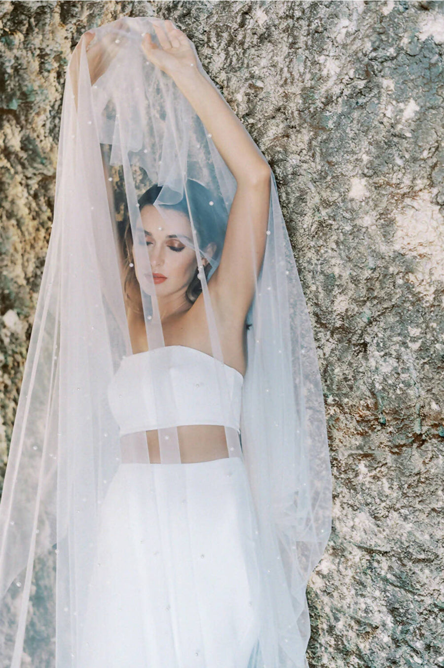 LOULOU | One Tier Veil with Pearls