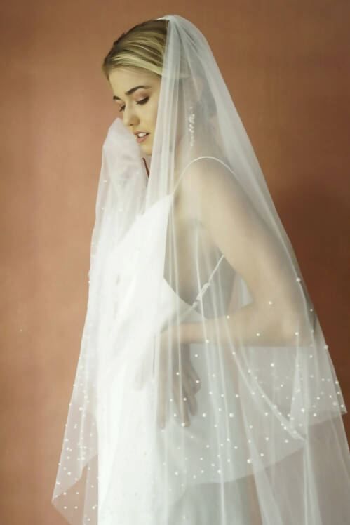 ESTELLE | Two Tier Pearl Wedding Veil
