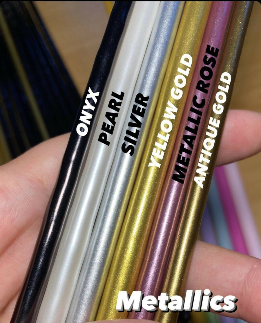 ULTRA THIN CELEBRATION TAPERS