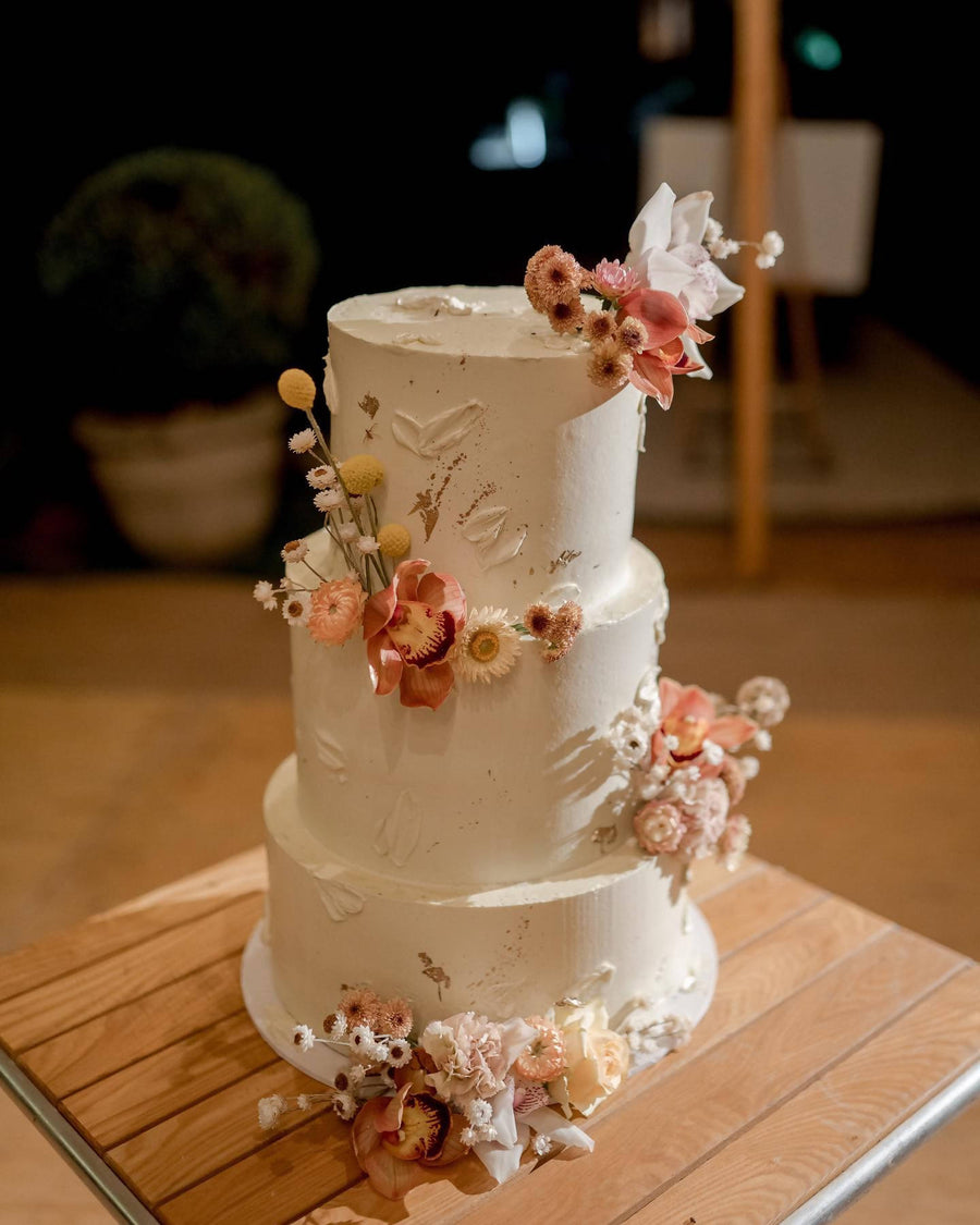 3 Tier White Classic Wedding Cake