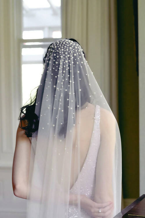 Fillipa a single tier veil encrusted in classic pearls - WED2B