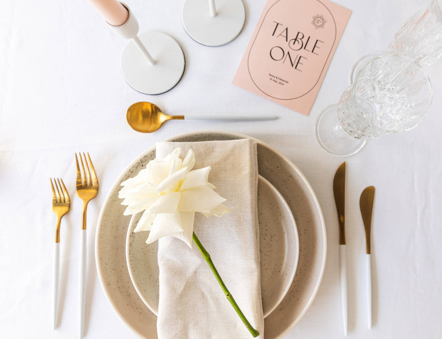 Naturally White Styled Tablescape Package
