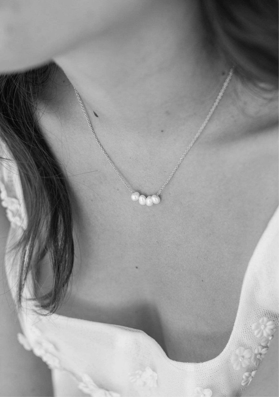POPPY - PEARL NECKLACE - SILVER