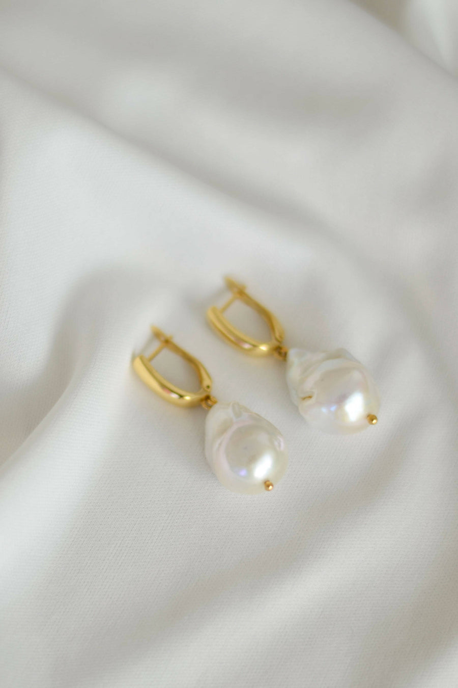 ALANI | Pearl Earrings