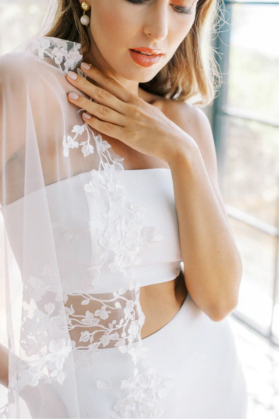 LILY | One Tier Lace Veil
